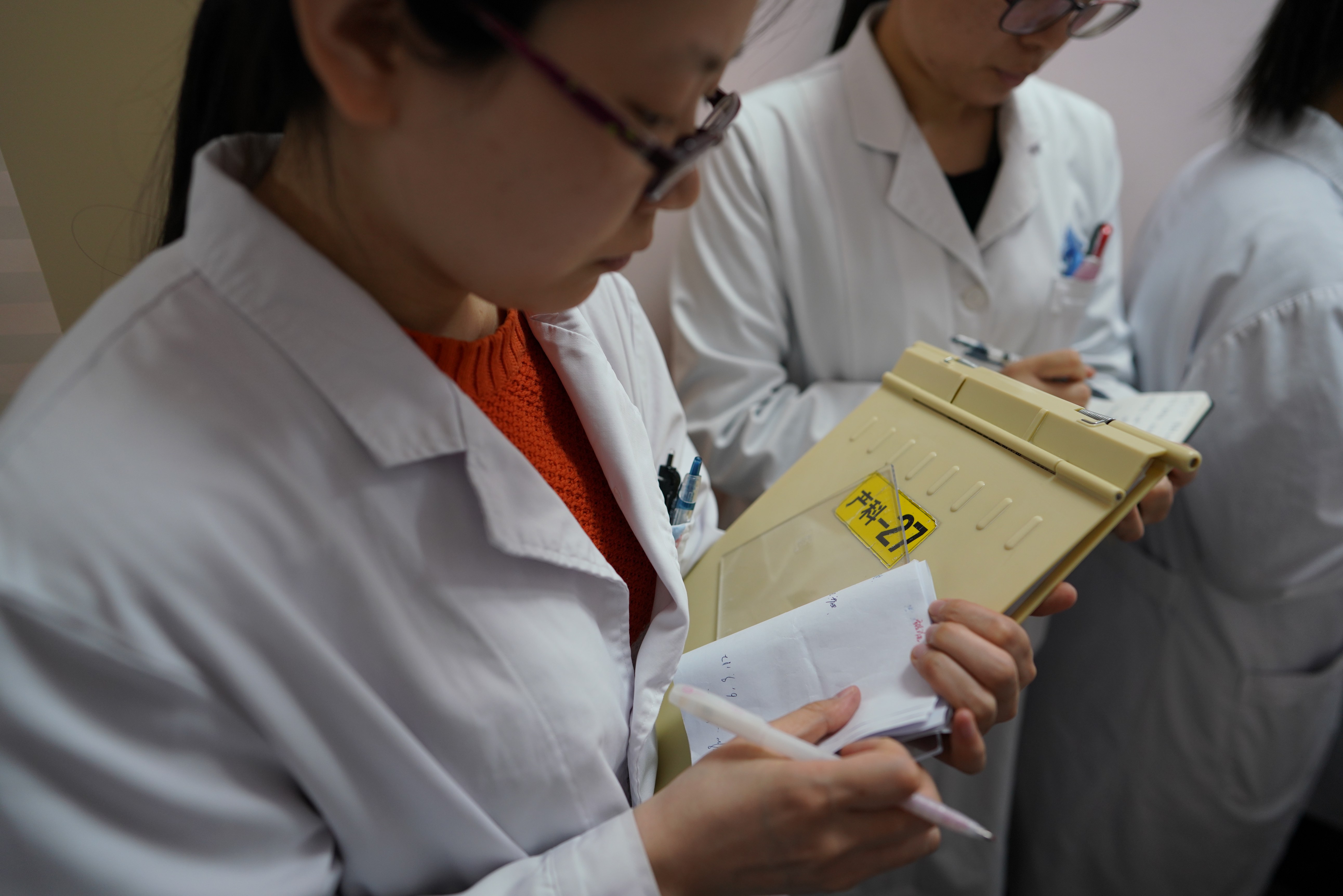 <!-- THEME DEBUG -->
<!-- THEME HOOK: 'field' -->
<!-- FILE NAME SUGGESTIONS:
   ▪️ field--node--title--pin.html.twig
   ✅ field--node--title.html.twig
   ▪️ field--node--pin.html.twig
   ▪️ field--title.html.twig
   ▪️ field--string.html.twig
   ▪️ field.html.twig
-->
<!-- 💡 BEGIN CUSTOM TEMPLATE OUTPUT from 'themes/custom/whokap/templates/field/field--node--title.html.twig' -->
Epilepsy Management at Primary Health Level in rural China 
<!-- END CUSTOM TEMPLATE OUTPUT from 'themes/custom/whokap/templates/field/field--node--title.html.twig' -->