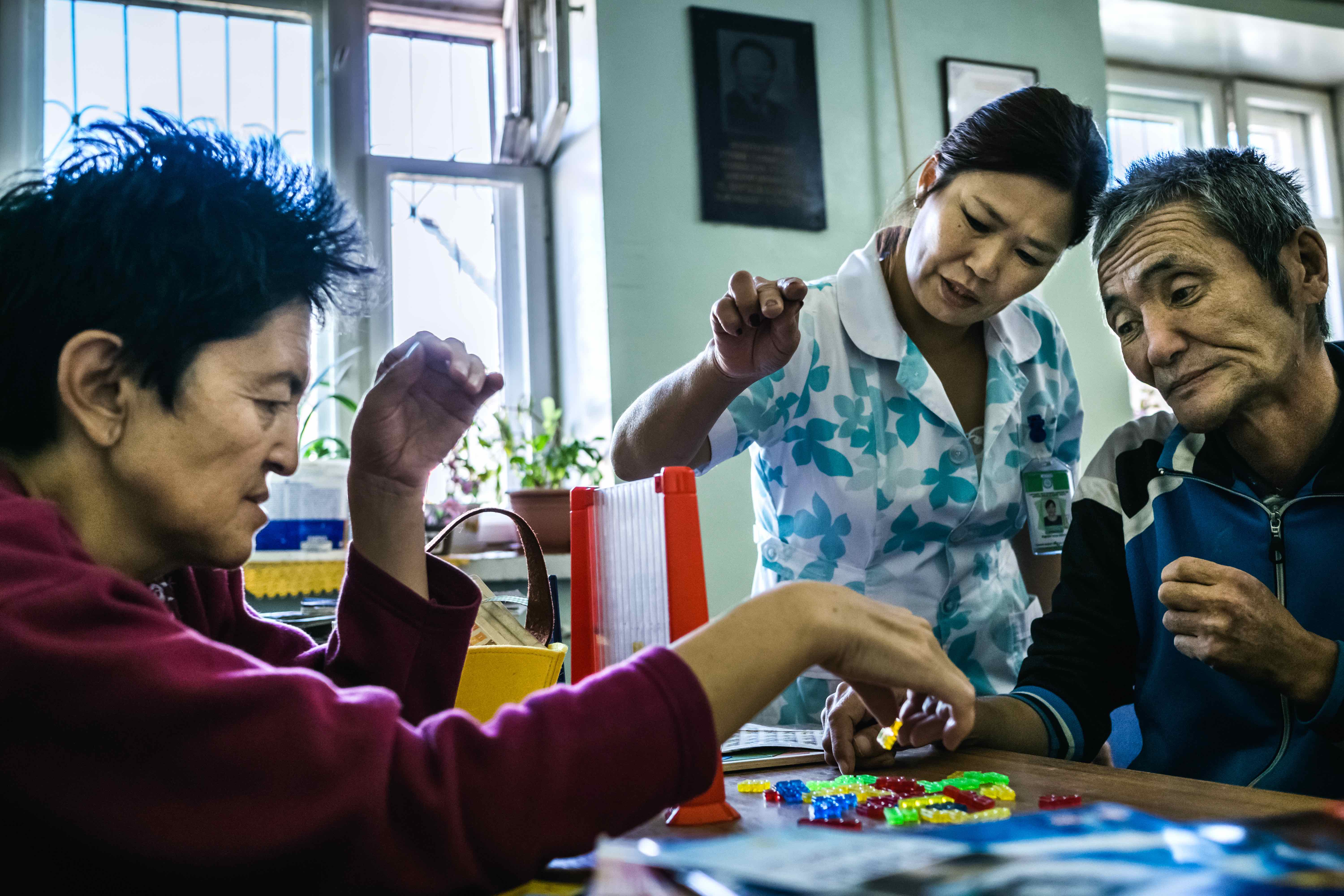 <!-- THEME DEBUG -->
<!-- THEME HOOK: 'field' -->
<!-- FILE NAME SUGGESTIONS:
   ▪️ field--node--title--pin.html.twig
   ✅ field--node--title.html.twig
   ▪️ field--node--pin.html.twig
   ▪️ field--title.html.twig
   ▪️ field--string.html.twig
   ▪️ field.html.twig
-->
<!-- 💡 BEGIN CUSTOM TEMPLATE OUTPUT from 'themes/custom/whokap/templates/field/field--node--title.html.twig' -->
Helping people with severe mental disorders live longer and healthier lives
<!-- END CUSTOM TEMPLATE OUTPUT from 'themes/custom/whokap/templates/field/field--node--title.html.twig' -->