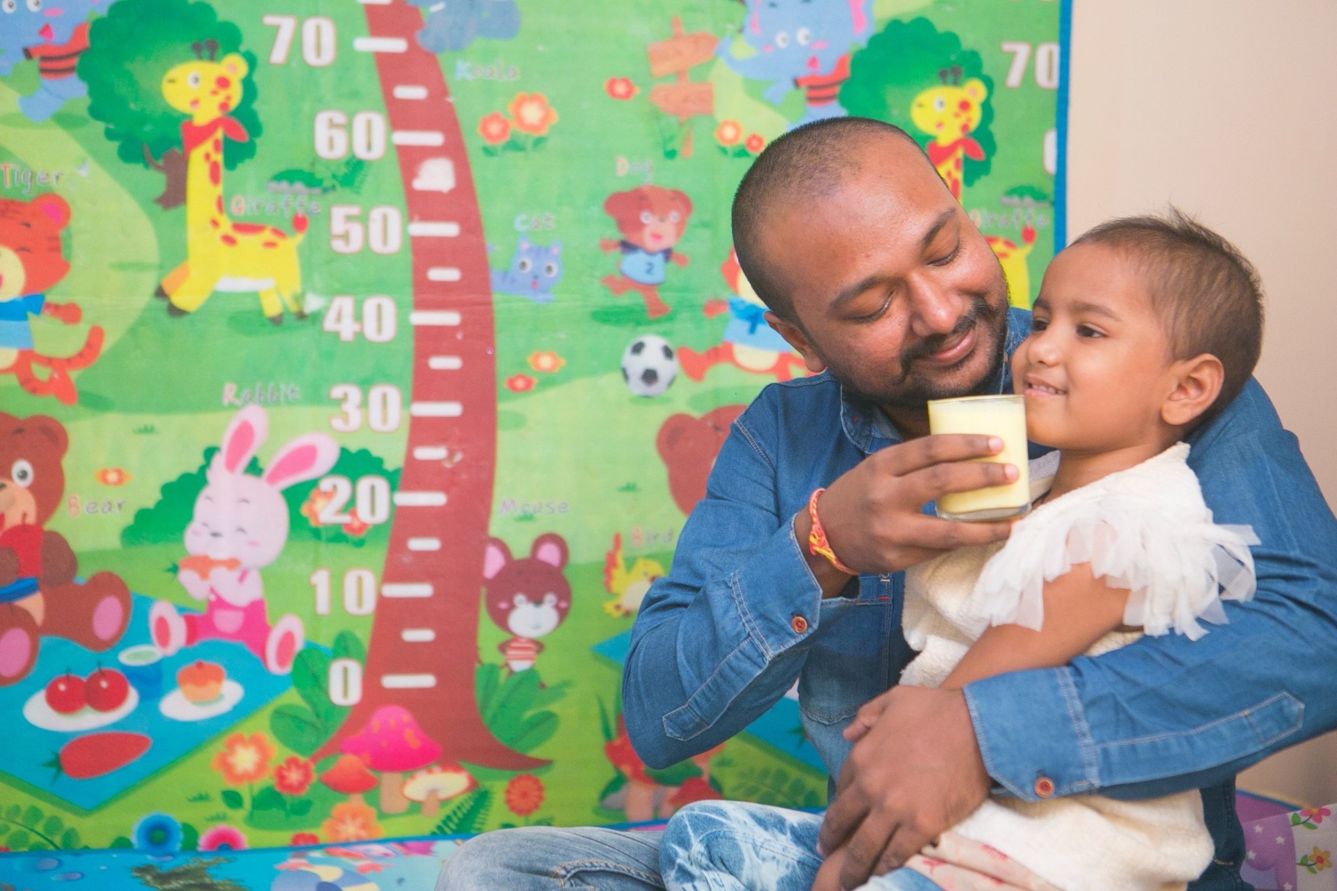 

<!-- THEME DEBUG -->
<!-- THEME HOOK: 'field' -->
<!-- FILE NAME SUGGESTIONS:
   ▪️ field--node--title--community-noticeboard.html.twig
   ✅ field--node--title.html.twig
   ▪️ field--node--community-noticeboard.html.twig
   ▪️ field--title.html.twig
   ▪️ field--string.html.twig
   ▪️ field.html.twig
-->
<!-- 💡 BEGIN CUSTOM TEMPLATE OUTPUT from 'themes/custom/whokap/templates/field/field--node--title.html.twig' -->
Launch of the Global Platform for Access to Childhood Cancer Medicines
<!-- END CUSTOM TEMPLATE OUTPUT from 'themes/custom/whokap/templates/field/field--node--title.html.twig' -->

