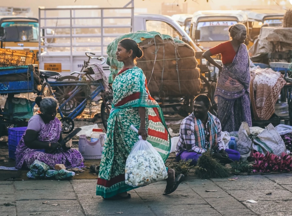 <!-- THEME DEBUG -->
<!-- THEME HOOK: 'field' -->
<!-- FILE NAME SUGGESTIONS:
   ▪️ field--node--title--pin.html.twig
   ✅ field--node--title.html.twig
   ▪️ field--node--pin.html.twig
   ▪️ field--title.html.twig
   ▪️ field--string.html.twig
   ▪️ field.html.twig
-->
<!-- 💡 BEGIN CUSTOM TEMPLATE OUTPUT from 'themes/custom/whokap/templates/field/field--node--title.html.twig' -->
Paving a digital pathway to universal health coverage
<!-- END CUSTOM TEMPLATE OUTPUT from 'themes/custom/whokap/templates/field/field--node--title.html.twig' -->