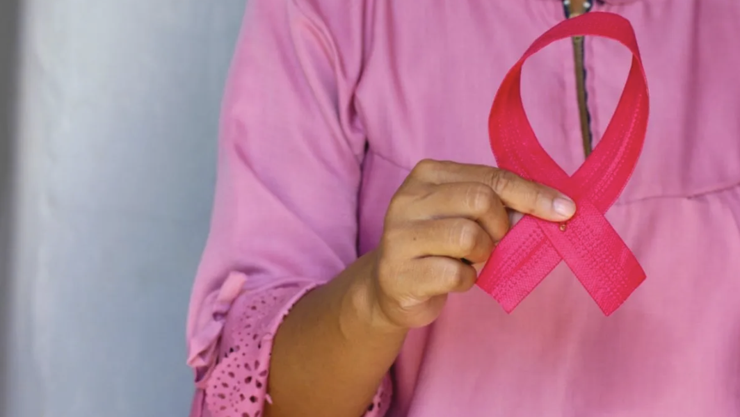 <!-- THEME DEBUG -->
<!-- THEME HOOK: 'field' -->
<!-- FILE NAME SUGGESTIONS:
   ▪️ field--node--title--pin.html.twig
   ✅ field--node--title.html.twig
   ▪️ field--node--pin.html.twig
   ▪️ field--title.html.twig
   ▪️ field--string.html.twig
   ▪️ field.html.twig
-->
<!-- 💡 BEGIN CUSTOM TEMPLATE OUTPUT from 'themes/custom/whokap/templates/field/field--node--title.html.twig' -->
Social media cards and messages for Breast Cancer Awareness Month
<!-- END CUSTOM TEMPLATE OUTPUT from 'themes/custom/whokap/templates/field/field--node--title.html.twig' -->