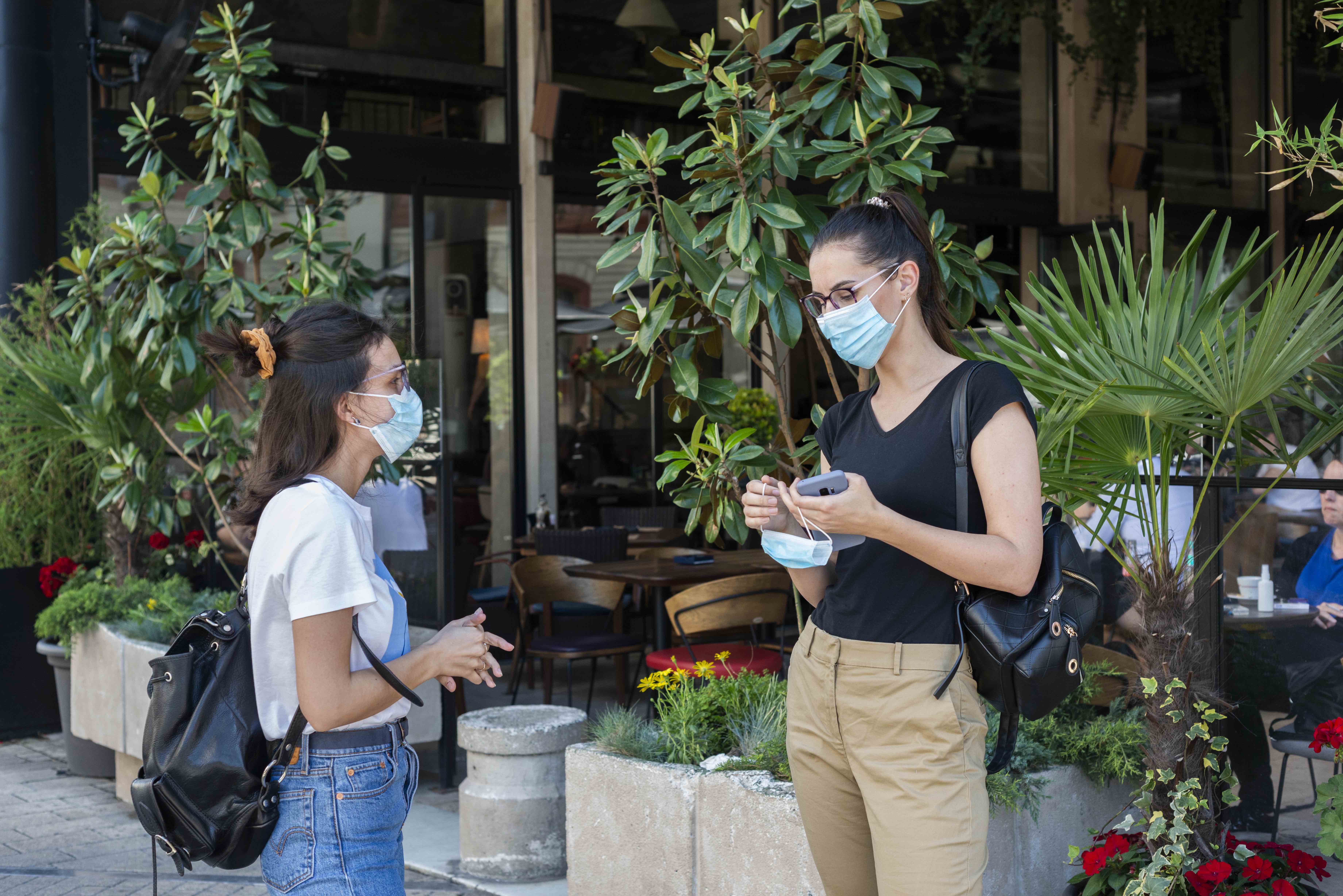 <!-- THEME DEBUG -->
<!-- THEME HOOK: 'field' -->
<!-- FILE NAME SUGGESTIONS:
   ▪️ field--node--title--news-and-events.html.twig
   ✅ field--node--title.html.twig
   ▪️ field--node--news-and-events.html.twig
   ▪️ field--title.html.twig
   ▪️ field--string.html.twig
   ▪️ field.html.twig
-->
<!-- 💡 BEGIN CUSTOM TEMPLATE OUTPUT from 'themes/custom/whokap/templates/field/field--node--title.html.twig' -->
USA and COVID-19: Alcohol Use Skyrockets during Pandemic
<!-- END CUSTOM TEMPLATE OUTPUT from 'themes/custom/whokap/templates/field/field--node--title.html.twig' -->