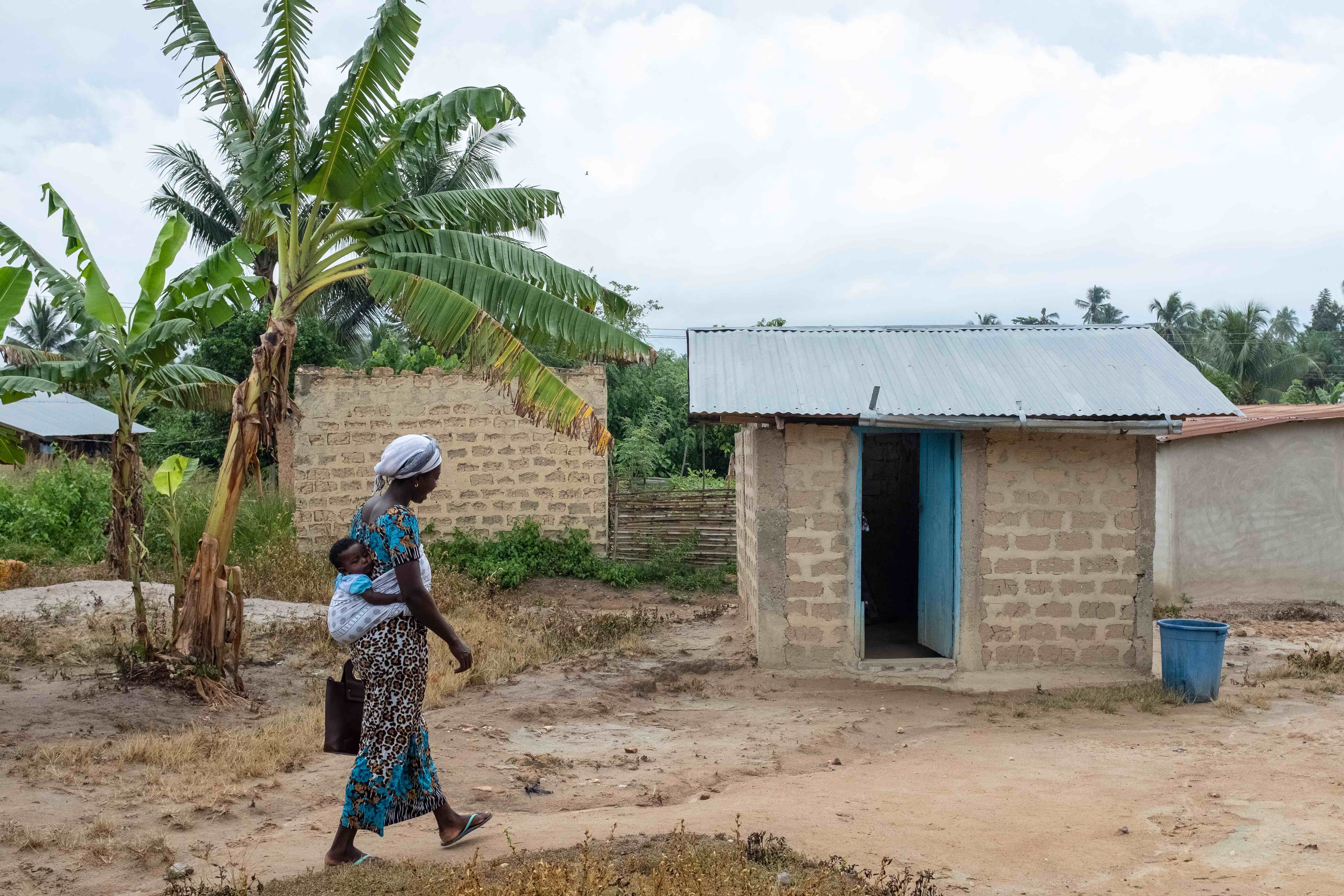 <!-- THEME DEBUG -->
<!-- THEME HOOK: 'field' -->
<!-- FILE NAME SUGGESTIONS:
   ▪️ field--node--title--news-and-events.html.twig
   ✅ field--node--title.html.twig
   ▪️ field--node--news-and-events.html.twig
   ▪️ field--title.html.twig
   ▪️ field--string.html.twig
   ▪️ field.html.twig
-->
<!-- 💡 BEGIN CUSTOM TEMPLATE OUTPUT from 'themes/custom/whokap/templates/field/field--node--title.html.twig' -->
WHO highlights scarcity of treatment for epilepsy in low-income countries 
<!-- END CUSTOM TEMPLATE OUTPUT from 'themes/custom/whokap/templates/field/field--node--title.html.twig' -->