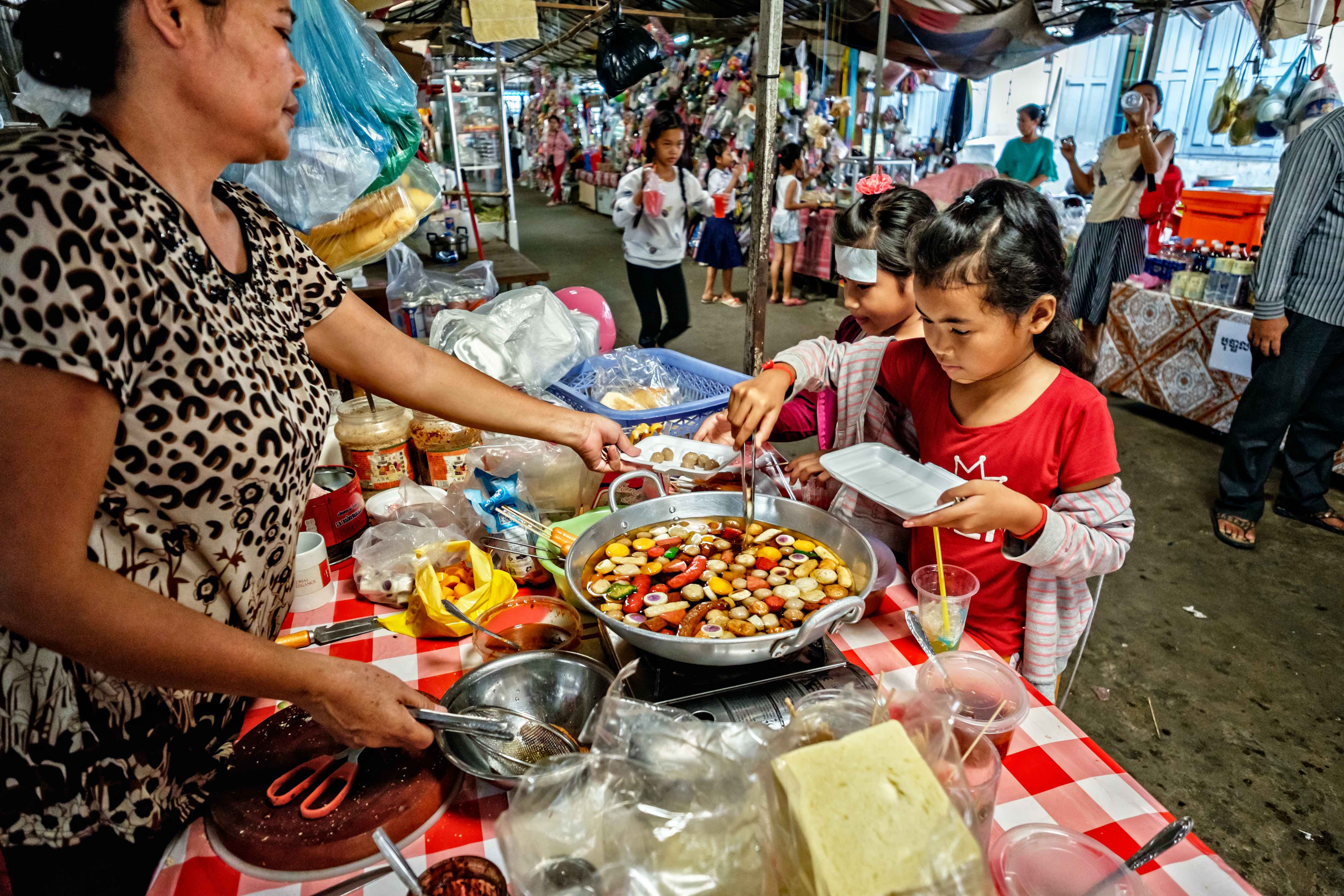 <!-- THEME DEBUG -->
<!-- THEME HOOK: 'field' -->
<!-- FILE NAME SUGGESTIONS:
   ▪️ field--node--title--news-and-events.html.twig
   ✅ field--node--title.html.twig
   ▪️ field--node--news-and-events.html.twig
   ▪️ field--title.html.twig
   ▪️ field--string.html.twig
   ▪️ field.html.twig
-->
<!-- 💡 BEGIN CUSTOM TEMPLATE OUTPUT from 'themes/custom/whokap/templates/field/field--node--title.html.twig' -->
Widening childhood obesity gap leaves communities behind
<!-- END CUSTOM TEMPLATE OUTPUT from 'themes/custom/whokap/templates/field/field--node--title.html.twig' -->